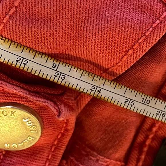 JUST BLACK Slim Straight Capri Jean - 4 - Picture 13 of 14